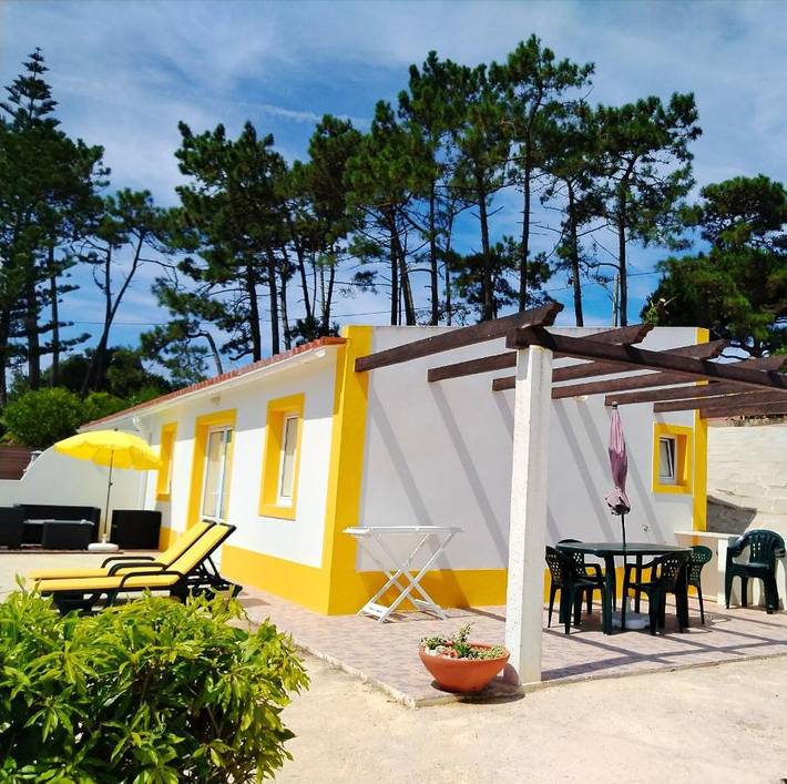 Location de vacances pour 3 personnes, avec Terrasse ainsi que Jardin et Vue à Mafra