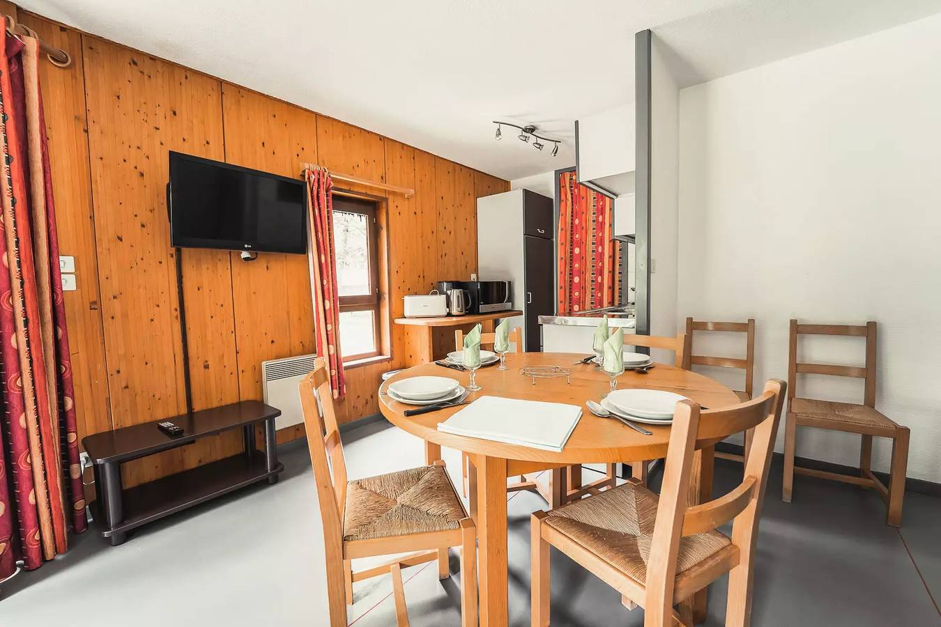 Chalet 4/6 pers. au Golf des Gorges du Tarn in La Canourgue, Région de Mende