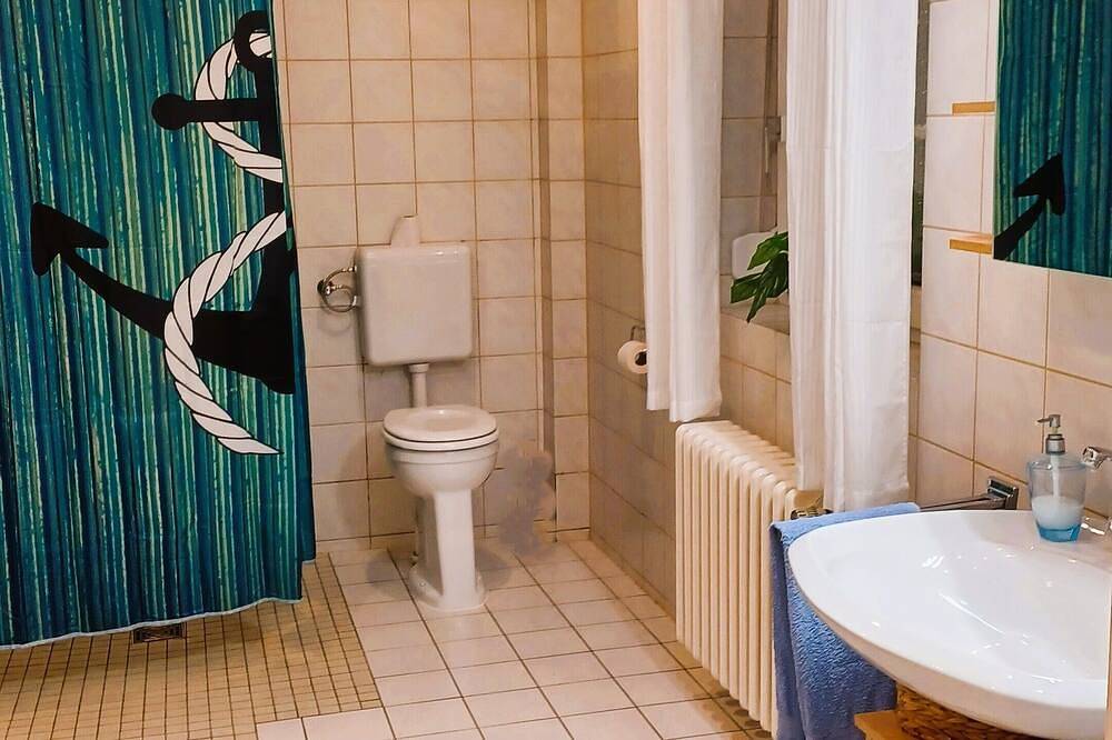 Ihre Auszeit in Grünheide: Ferienhaus - Ankerplatz am Werlsee\nmit Steg und Sauna in Grünheide, Region Oder - Spree