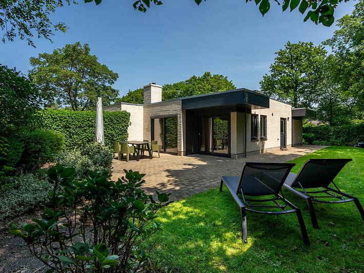 Vakantiehuis voor 4 personen, met Terras en Tuin op Texel