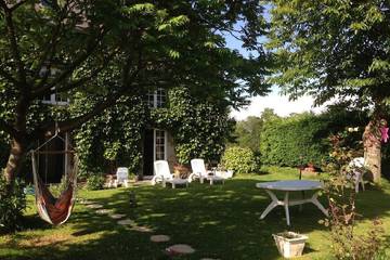 Gîte pour 9 personnes, avec jardin, animaux acceptés à Saint-Planchers