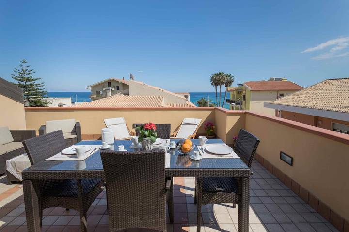 Appartamento vacanze per 5 persone, con terrazza - 1