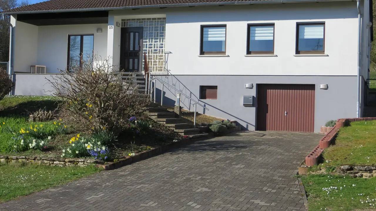 Ganze Ferienwohnung, Ferienwohnung für 4 Personen (120 m²) in Wallerfangen in Wallerfangen, Saargau