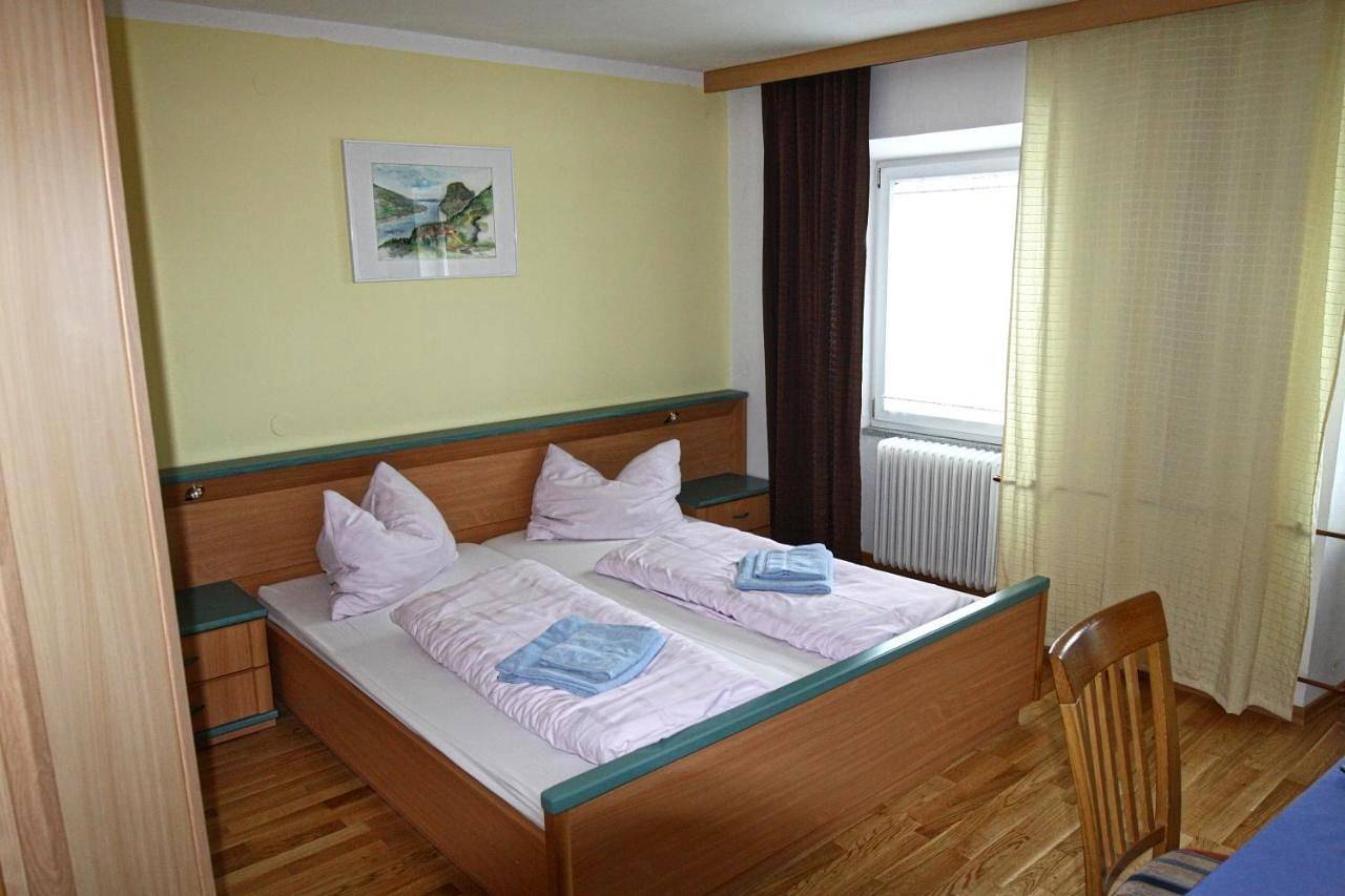 Stiftsgasthof Hochburg in Hochburg-Ach, Braunau am Inn
