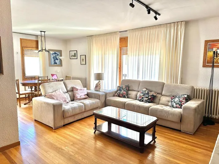 Apartamento de vacaciones para 8 personas, con jardín - 1