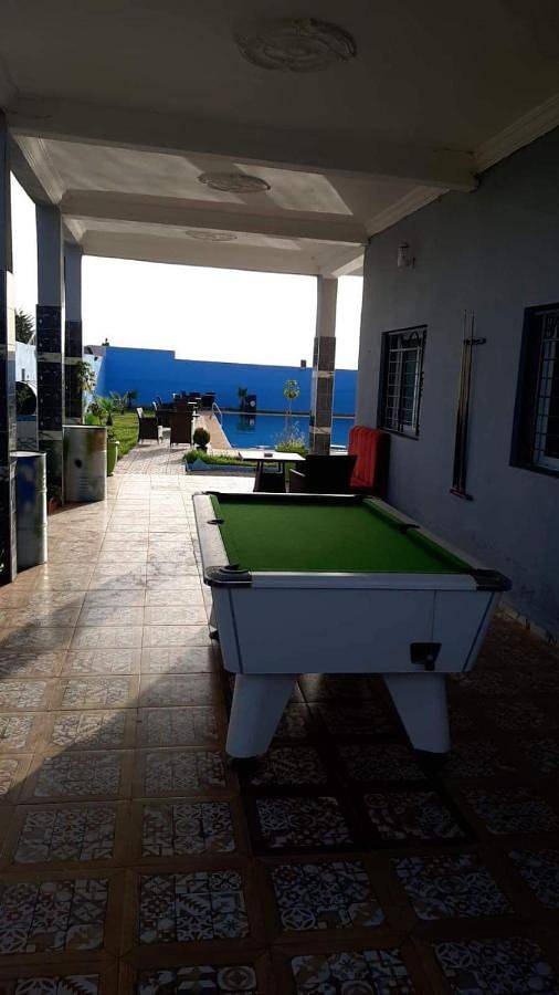 Location de vacances pour 3 personnes, avec piscine ainsi que bassin pour enfant et terrasse, animaux acceptés dans Ain Cheggag - 2