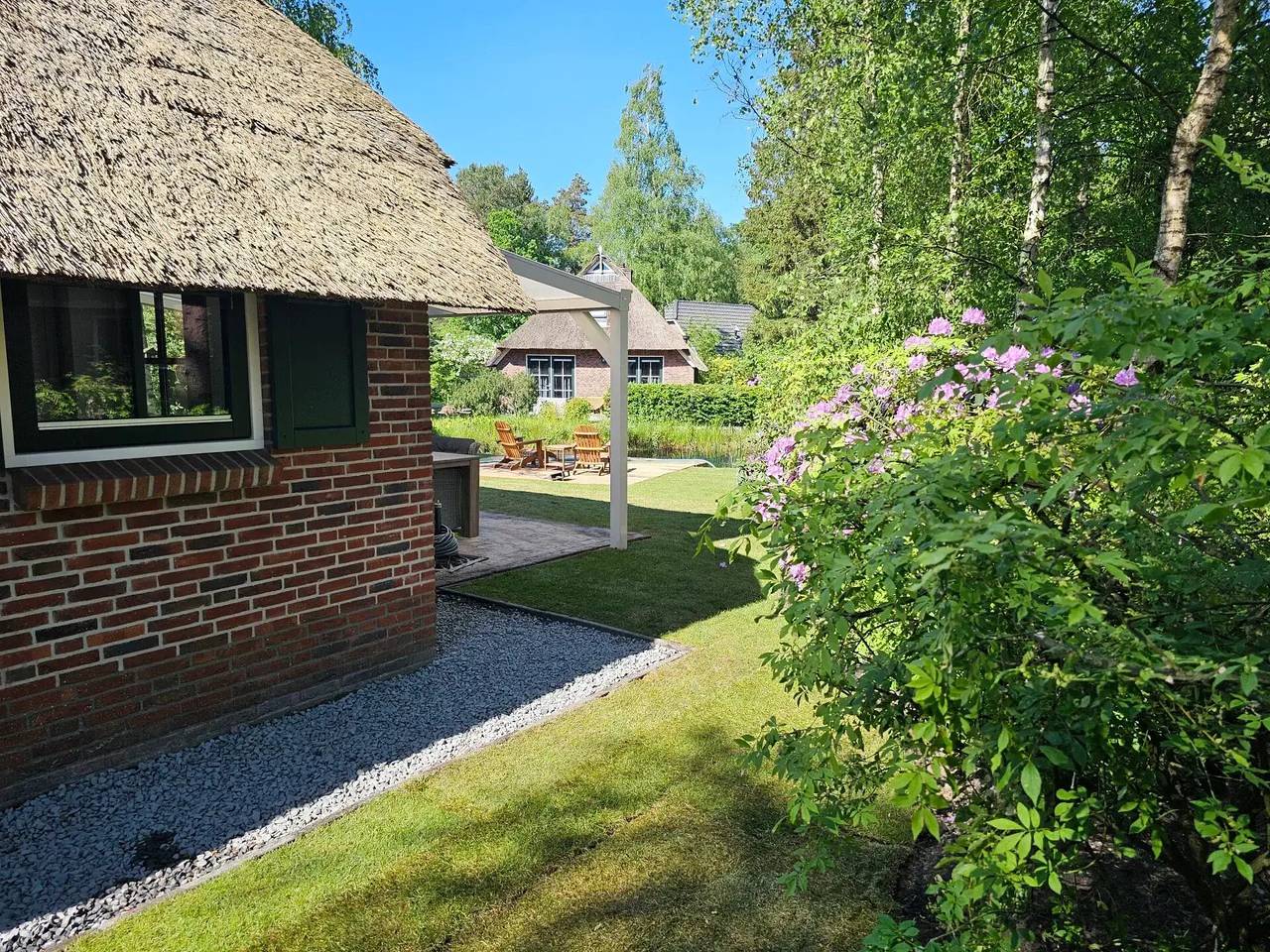 Landgoed Het Grote Zand — Stuifzand Wellness Outdoor Bungalow Deluxe with Bedstee | 6+2 persons in Hooghalen, Drenthe