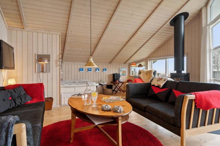 Ferienhaus für 5 Personen, mit Terrasse und Whirlpool sowie Sauna am Mariagerfjord - 2