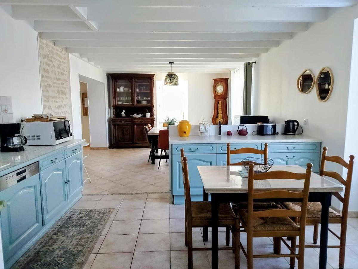 Three-Bedroom House in Damvix, Fontenay-le-Comte