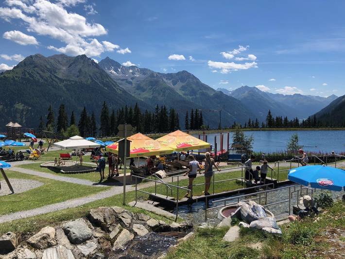 Ferienwohnung für 2 Personen, mit Balkon und Ausblick sowie Sauna in Kappl - 3