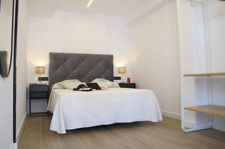 Loft voor 4 personen, met balkon in Alicante