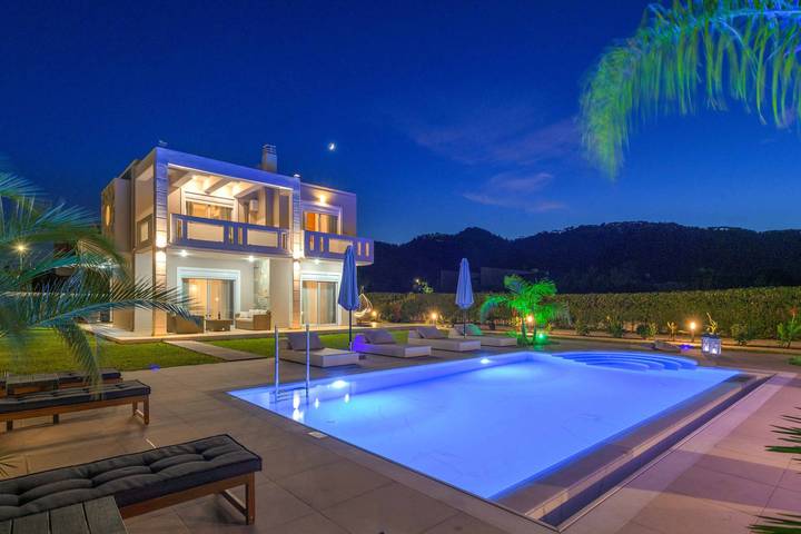 Ferienhaus für 8 Personen, mit Balkon und Terrasse