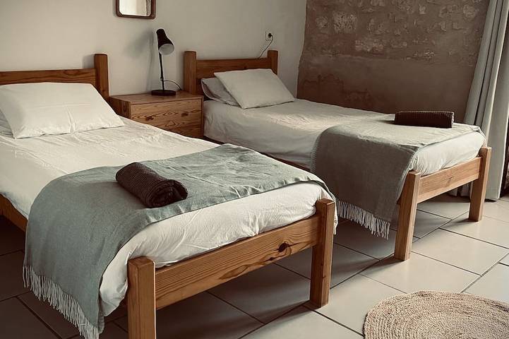 Gîte pour 6 personnes, avec piscine et jardin, animaux acceptés à Champagne-et-Fontaine - 3