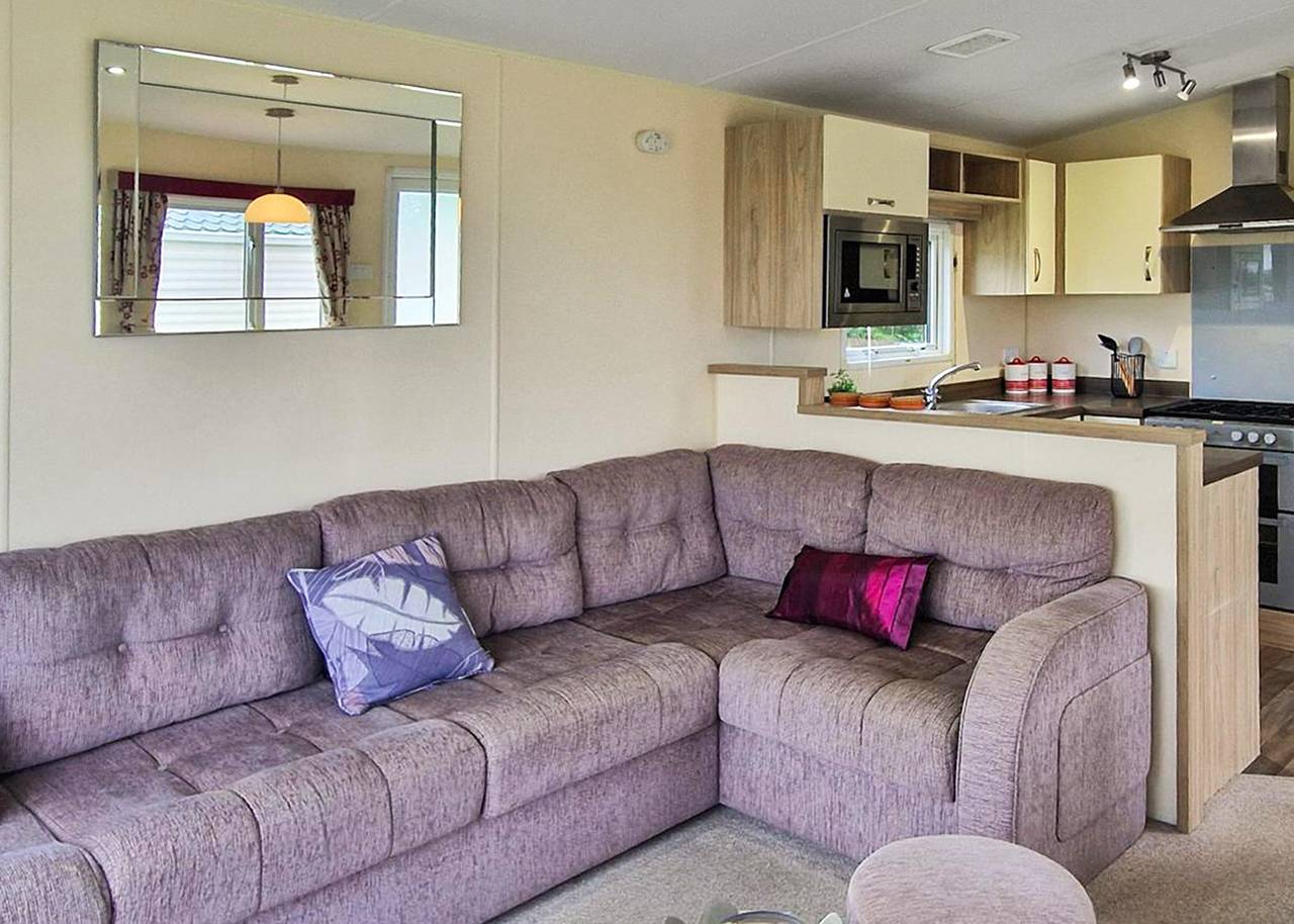 Acorn 3 bedroom Pet Friendly in Pembrokeshire