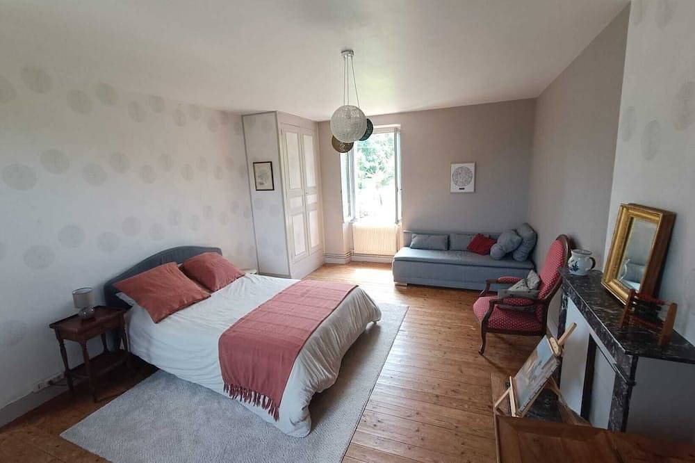 Propriété Xviii Ième au Coeur des Chateaux de la Loire in Cheillé, Loire Valley