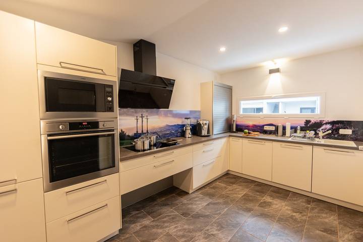 Ferienhaus für 6 Personen, mit Ausblick und Terrasse sowie Sauna in Bischofsheim an der Rhön - 3