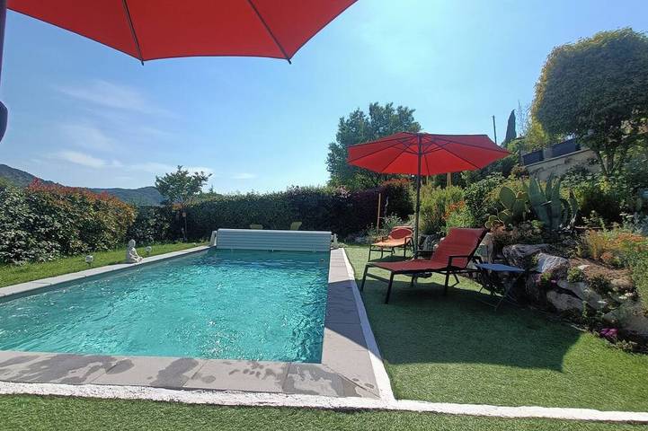 Appartement de vacances pour 3 personnes, avec Terrasse et Jardin