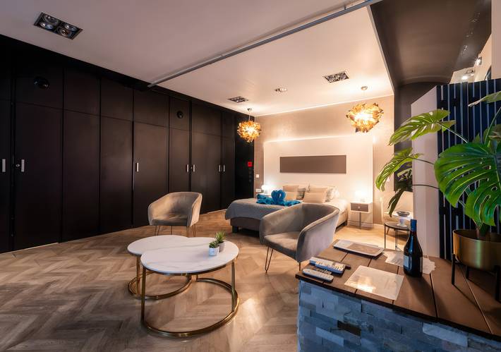 Location de vacances pour 2 personnes, avec jacuzzi à Nîmes