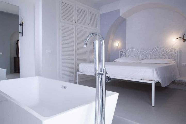 Appartement entier, Ermitage de Montevergine: Galatée, la Plus Panoramique Avec Terrasse Privée in Forio, Ischia