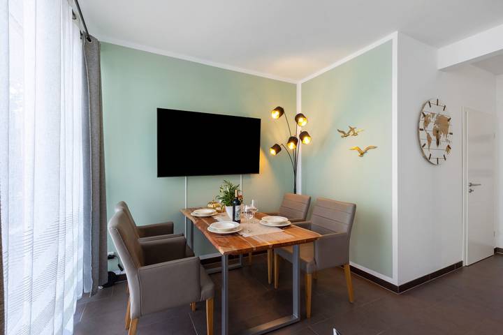 Entire apartment, Apartment "Seeperle - Marina Mücheln" with Lake View, Private Terrace and Wi-Fi in Mücheln (Geiseltal), Saale-Unstrut