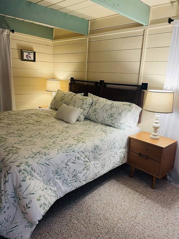 Vacation rental for 6 people, with yard and terrace in Acadia National Park