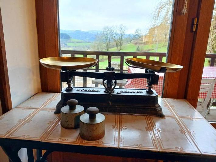 Location de vacances pour 8 personnes, avec jardin et vue, animaux acceptés à Tramayes - 4