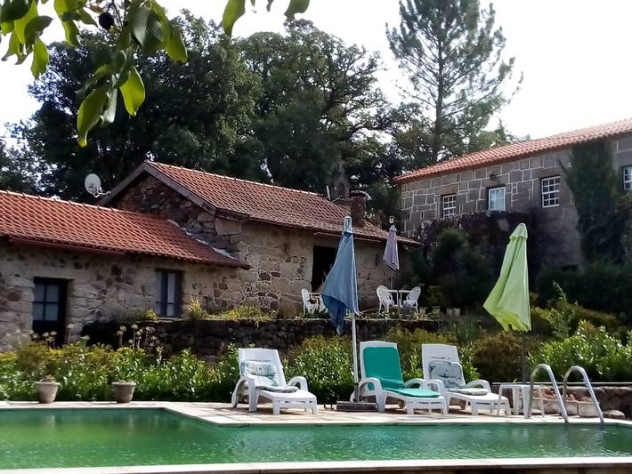 Casa de férias para 6 pessoas, com terraço e piscina, com animais de estimação em Cabeceiras de Basto (Região)
