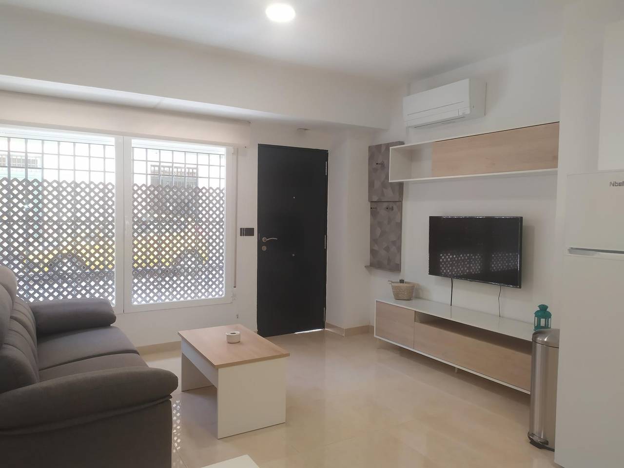 Estudio entero, Apartamentos De Paso in Distrito Poniente Sur, Córdoba