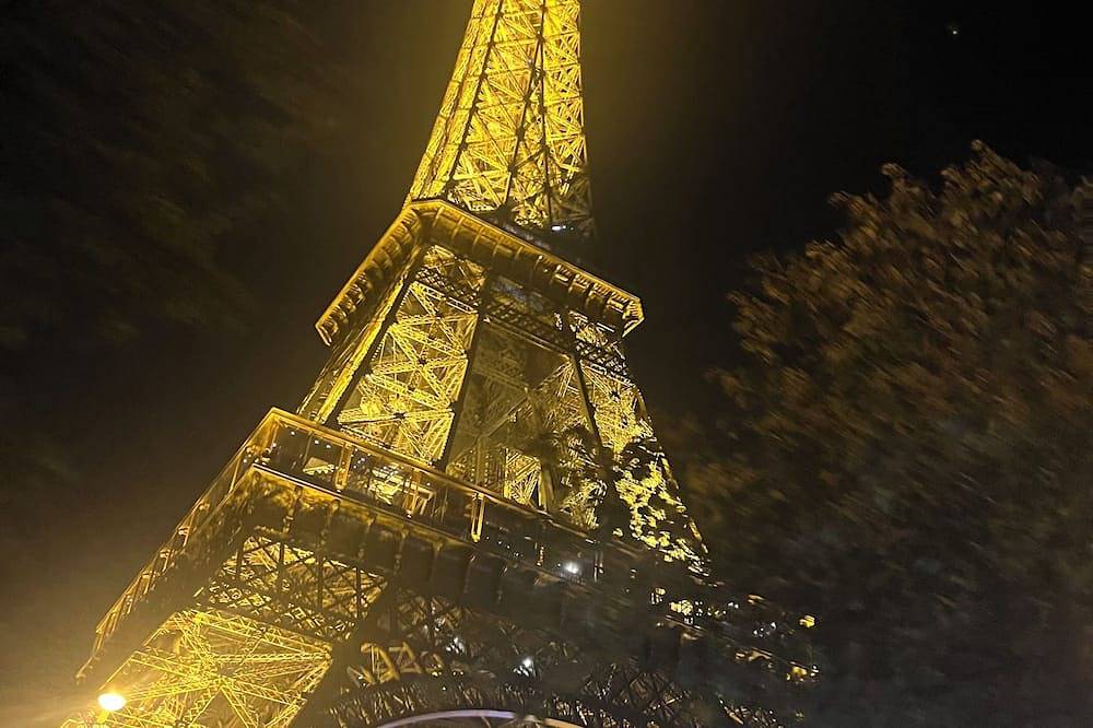 Appartement entier, Marvelous 2-bedroom Trocadero apartment near Eiffel Tower in Paris for 6 People in Tour Eiffel, Paris
