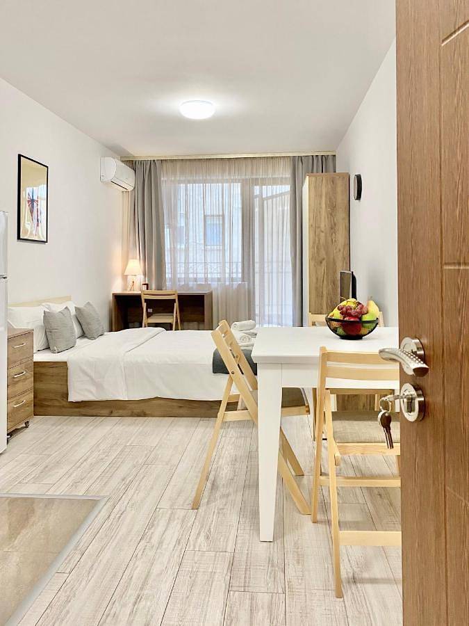 Appartement entier, Cozy Studio next to State Opera with Work Space in Stara Zagora, Bulgarie