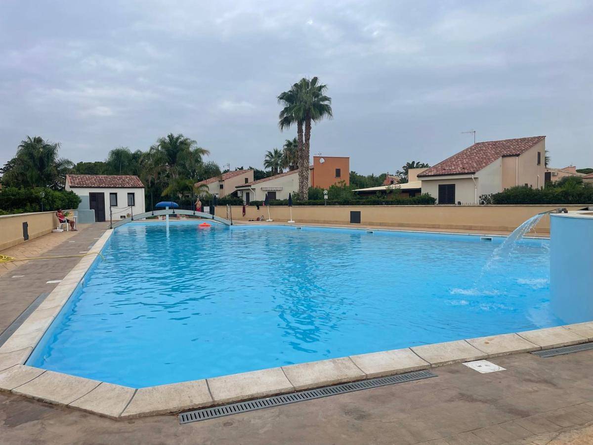 Three-Bedroom Villa in Spiaggia (Campofelice di Roccella), Campofelice di Roccella