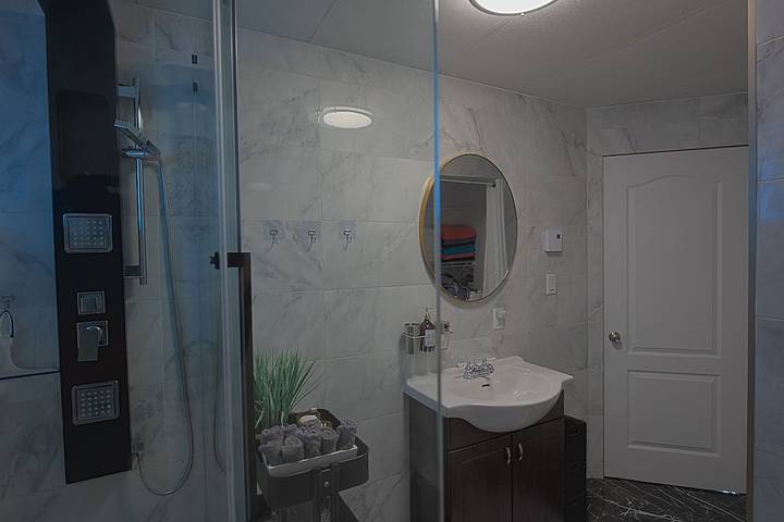Chalet for 5 people, with hot tub and garden in Quebec