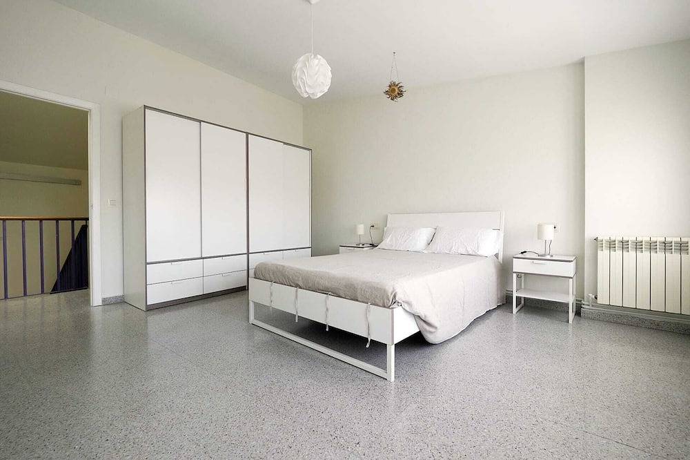 Ganze Wohnung, Mercadal Square, Tudela in Tudela, Navarra Provinz