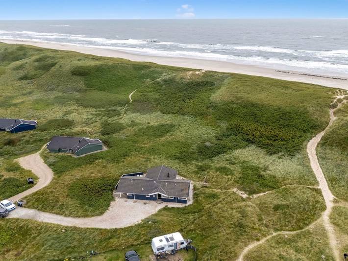 Ferienhaus für 10 Personen, mit Whirlpool und Terrasse sowie Sauna in Holmsland Klit