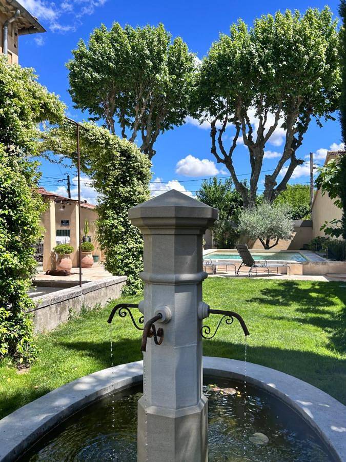 Chambre d’hôte pour 2 personnes, avec Terrasse ainsi que Jardin et Piscine à Cavaillon - 3