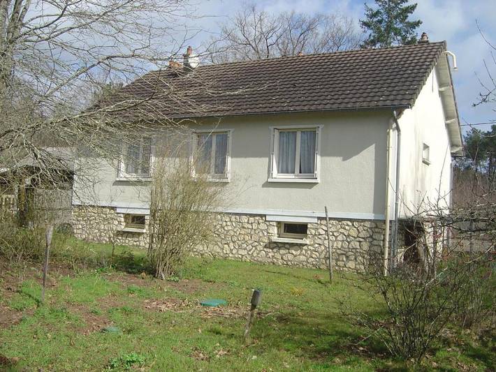 Location de vacances pour 6 personnes, avec Terrasse et Jardin à Scorbé-Clairvaux - 2