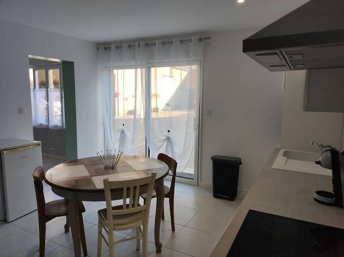 Location de vacances pour 2 personnes, avec jardin à Saint-Claude-de-Diray - 3