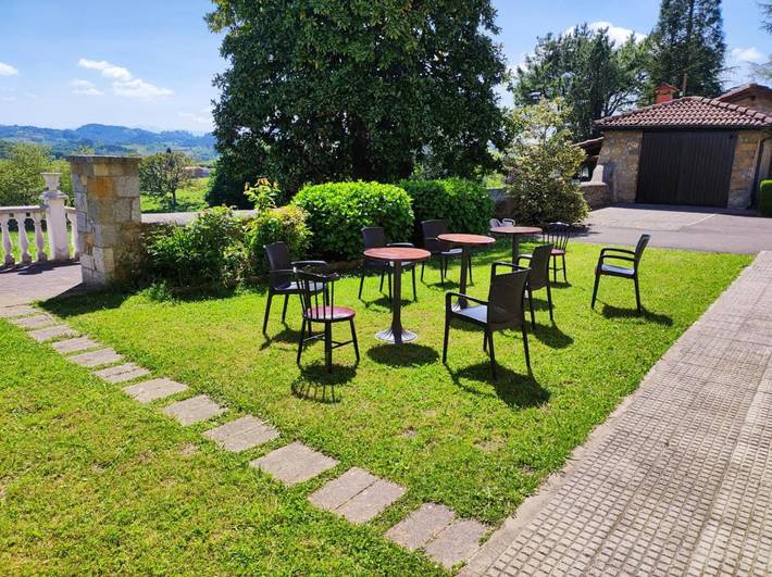 Casa rural para 13 personas, con vistas además de sauna y jardín, Se admiten mascotas en Siero - 2