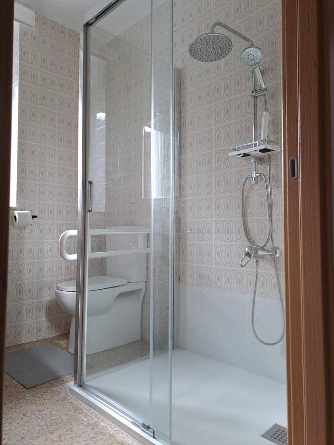 Apartamento de vacaciones para 6 personas, con jardín además de terraza y vistas en Debabarrena - 2