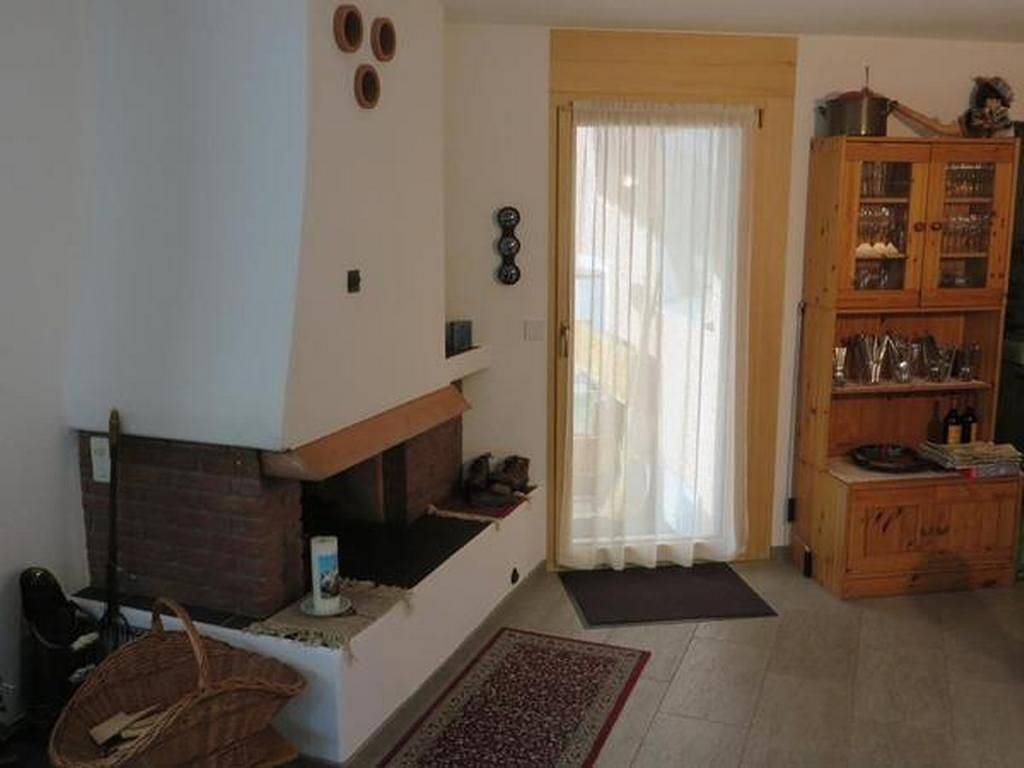 Geheel vakantieappartement, Chesa Mezzaun in Bever, Oberengadin