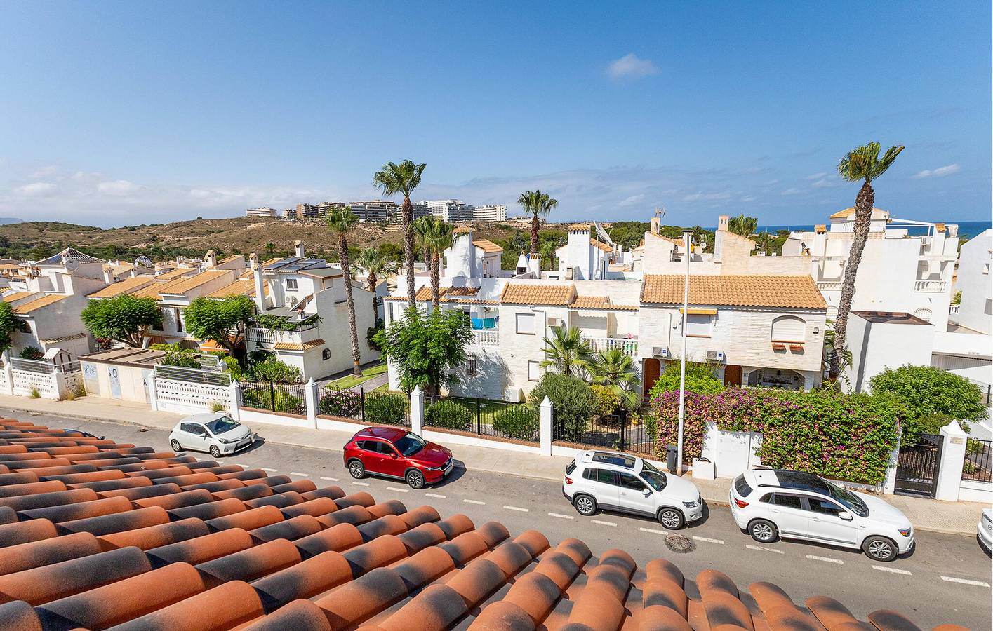 Geheel vakantieappartement, Modern Appartement bij Gran Alacant met Zwembad & Terras in Santa Pola, Costa Blanca