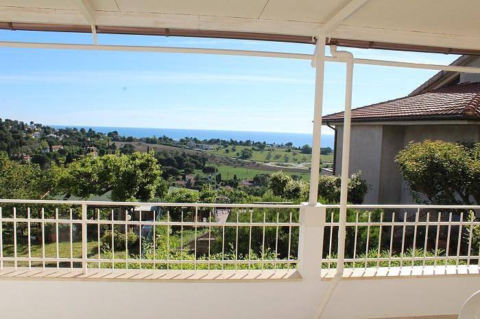 Bellissimo cielo terra "Mauro" con vista mare in Numana, Riviera del Conero