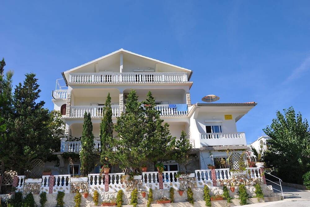 Haus mit Blick auf Paradies Strand in Lopar, Rab