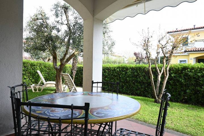 Entire apartment, P086 - Porto Recanati, villa with garden and terrace in Porto Recanati, Adriatic Coast Marken