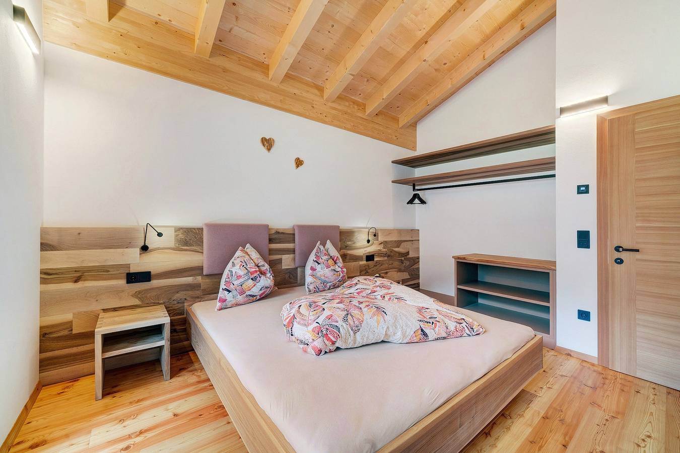 Ganze Wohnung, Ferienwohnung "Masi Lavendel" mit Seeblick, Privatem Balkon und Wlan in Kuppelwies, Ulten