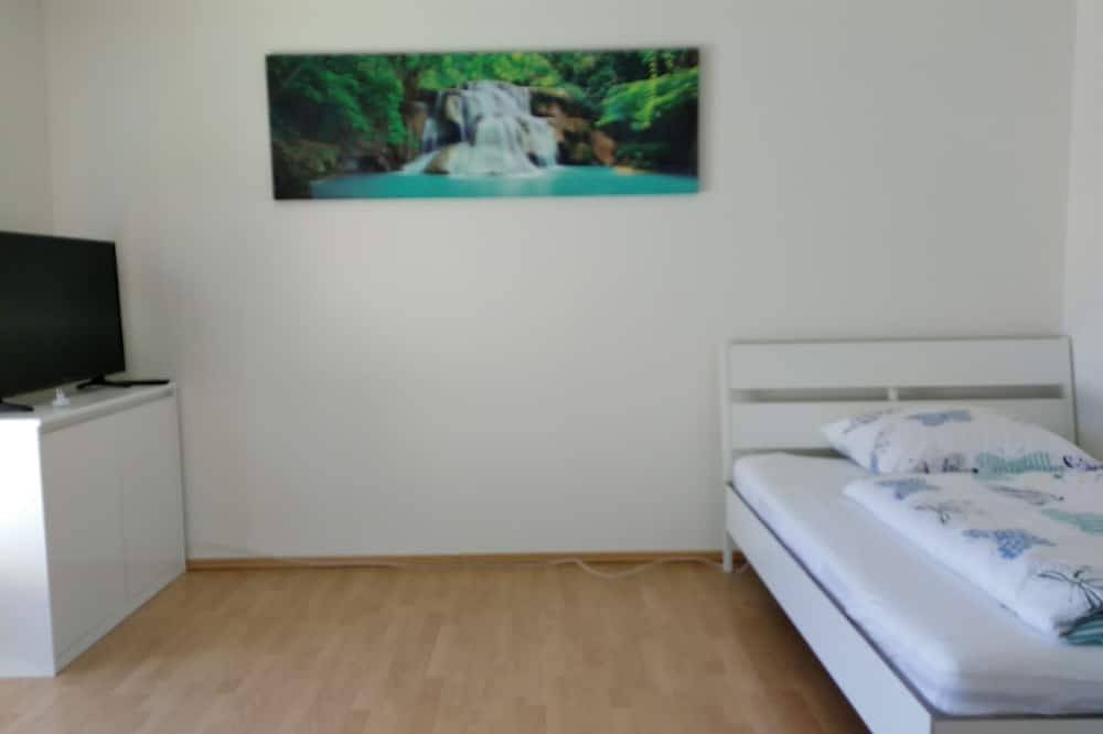 Ganze Wohnung, Sindel Living Service corporate business Apartment with Terrace in Sindelfingen, Landkreis Böblingen