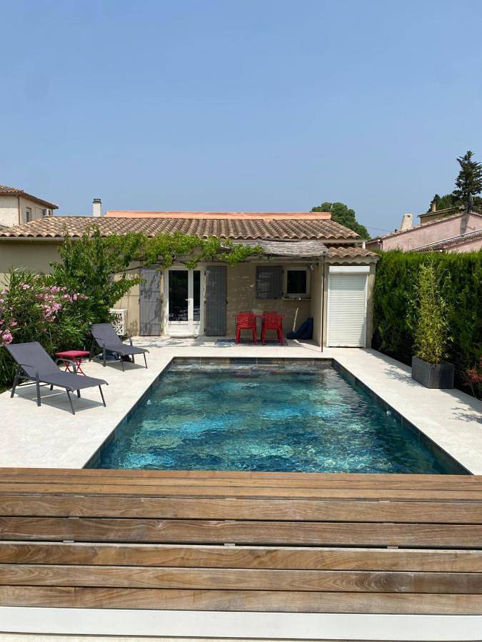 Le Gîte au calme d'Aubignan 4 personnes, 1 chambre in Aubignan, Vaucluse