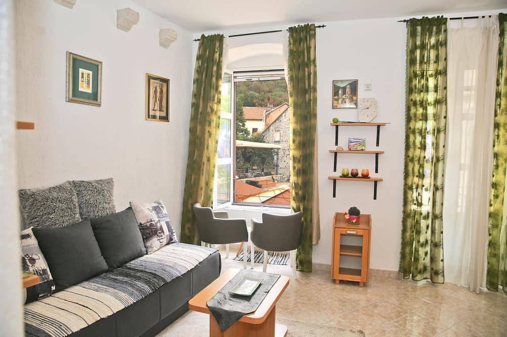 Ganze Wohnung, Kotor Old Town Square, 42 sq.m in Kotor, Boka Kotorska