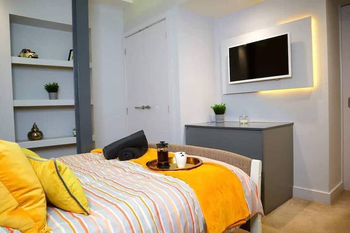 Appartement entier, Trendy Urban Split level Apartment - Netflix&Wifi in Bournemouth, Angleterre du Sud-Ouest