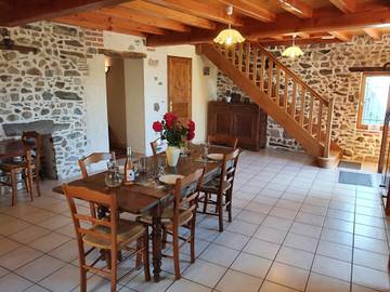 Cottage voor 11 Personen in Saint-Paul-de-Vézelin, Roanne en omgeving, Afbeelding 3